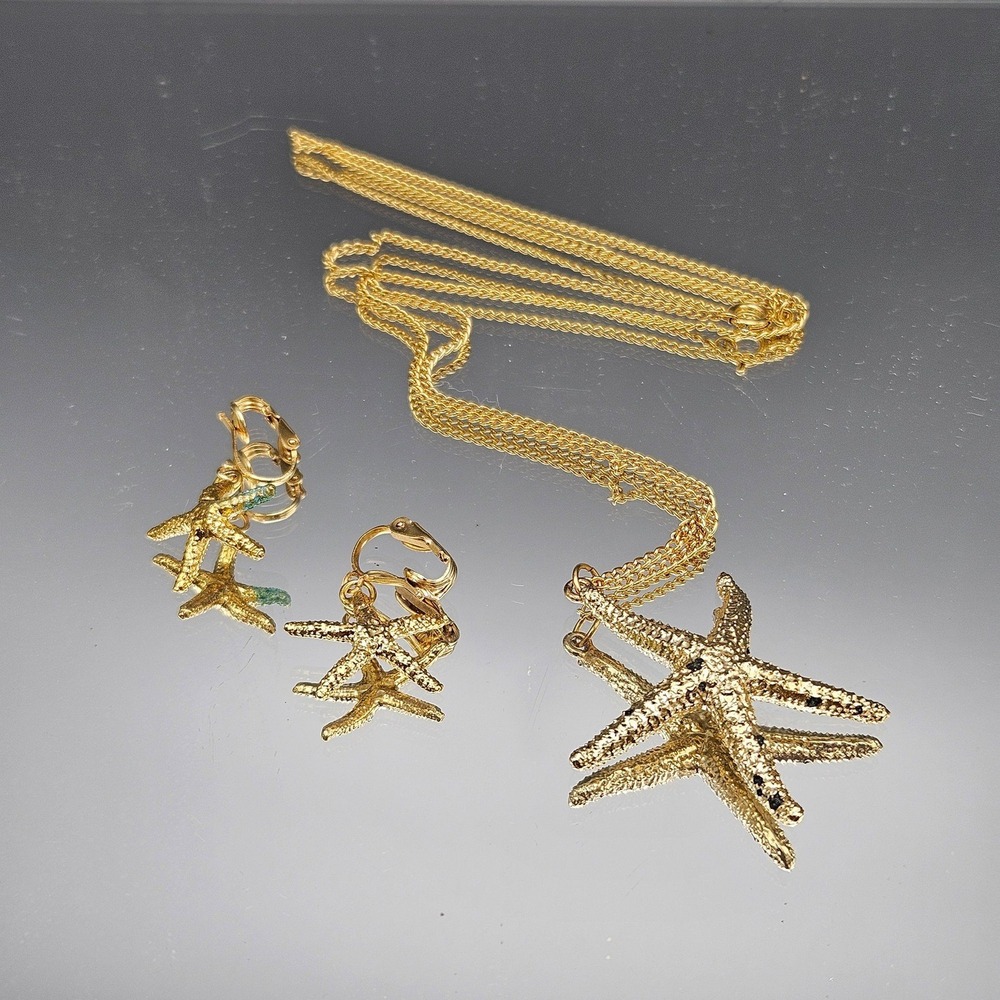 Gold Tone Starfish Necklace and Clip On Earrings Set Beach Ocean Jewelry